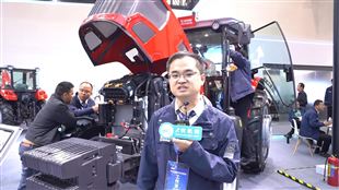 2025國際農(nóng)機(jī)展丨徐工農(nóng)業(yè)機(jī)械XT系列1204-5DK動(dòng)力換向拖拉機(jī)技術(shù)講解