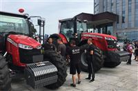 備足馬力迎秋收——麥賽福格森攜佳木斯恒欣亮相2025佳木斯農機展銷會